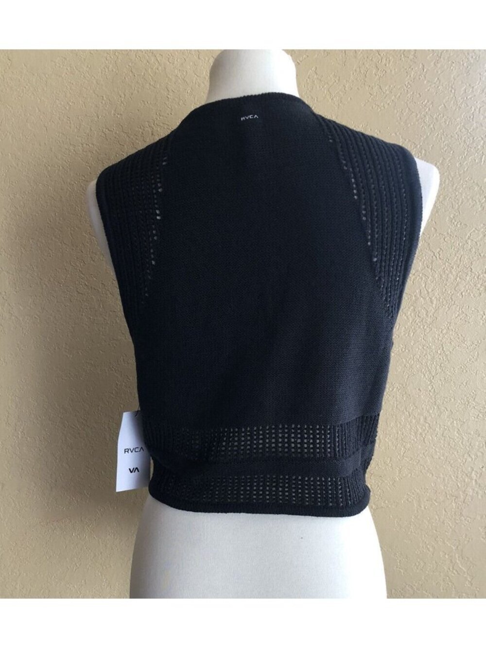 RVCA Number One Cable Knit Crop Sweater Sleeveless Size S M L - Picture 8 of 9